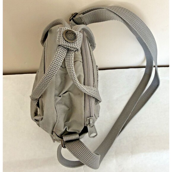 Fjallraven Kanken Mini Sling Bag Cross Body Bag Light Gray Fog 23797 - Picture 4 of 10